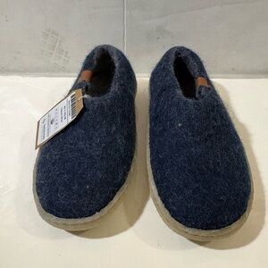 Betterfelt NEW Cozy Blue Wool Slippers